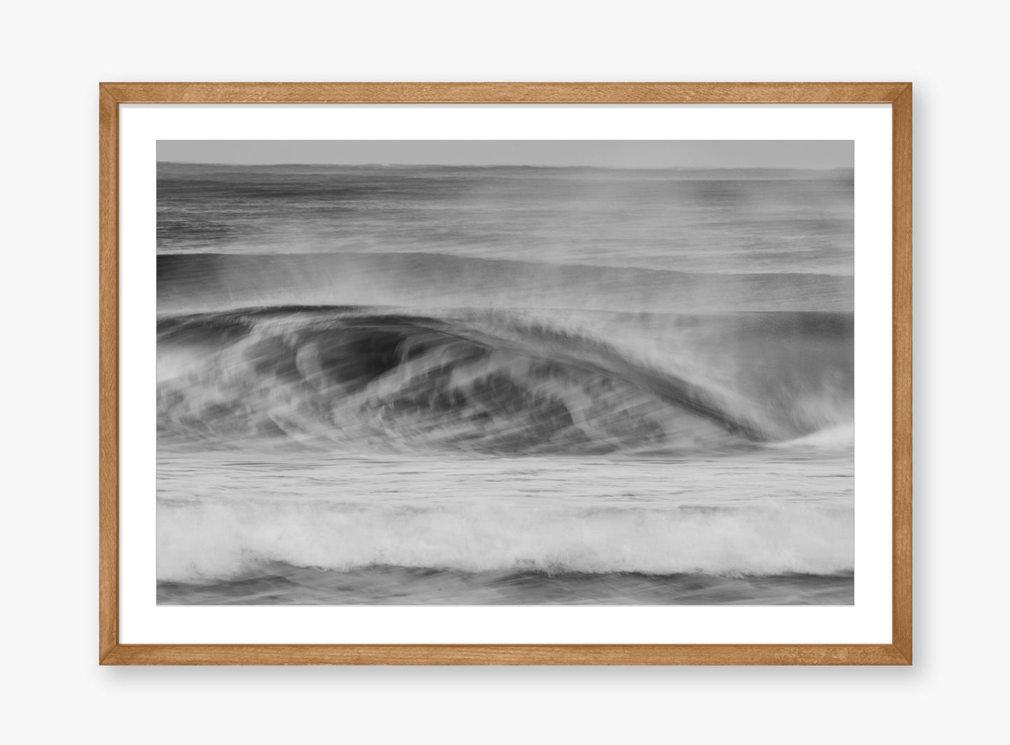 Shorebreak - Byron Bay Main Beach