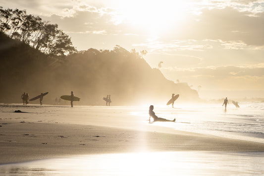 Wategos Silhouettes - Sunset